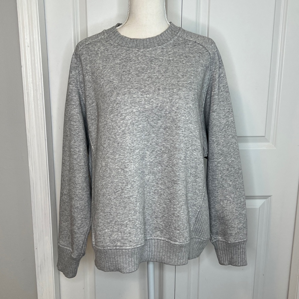Rae Mode Light Grey Crew Neck Sweatshirt Medium Ribbed Detail Casual Neutral